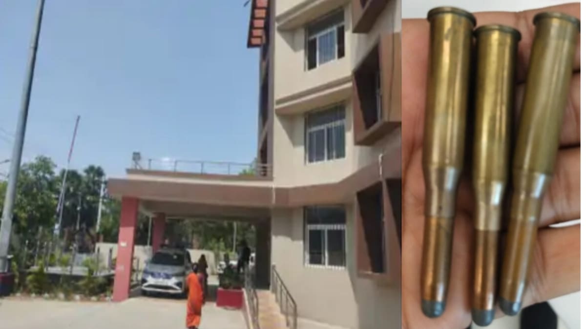 पटना एयरपोर्ट पर सुरक्षा जांच के दौरान हिरासत में  लिया गया संदिग्ध व्यक्ति, स्कैनिंग के दौरान मिले तीन जिंदा कारतूस, सुरक्षा एजेंसियों ने किया पुलिस के हवाले