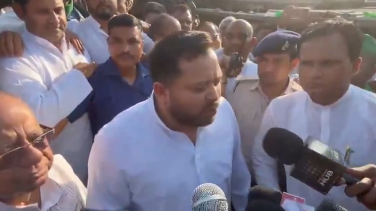 तेजस्वी से शराबबंदी, महिला आरक्षण और सीएम की सुरक्षा पर कसा तंज, बोले – बीजेपी में मुख्यमंत्री बनने की मची है होड़