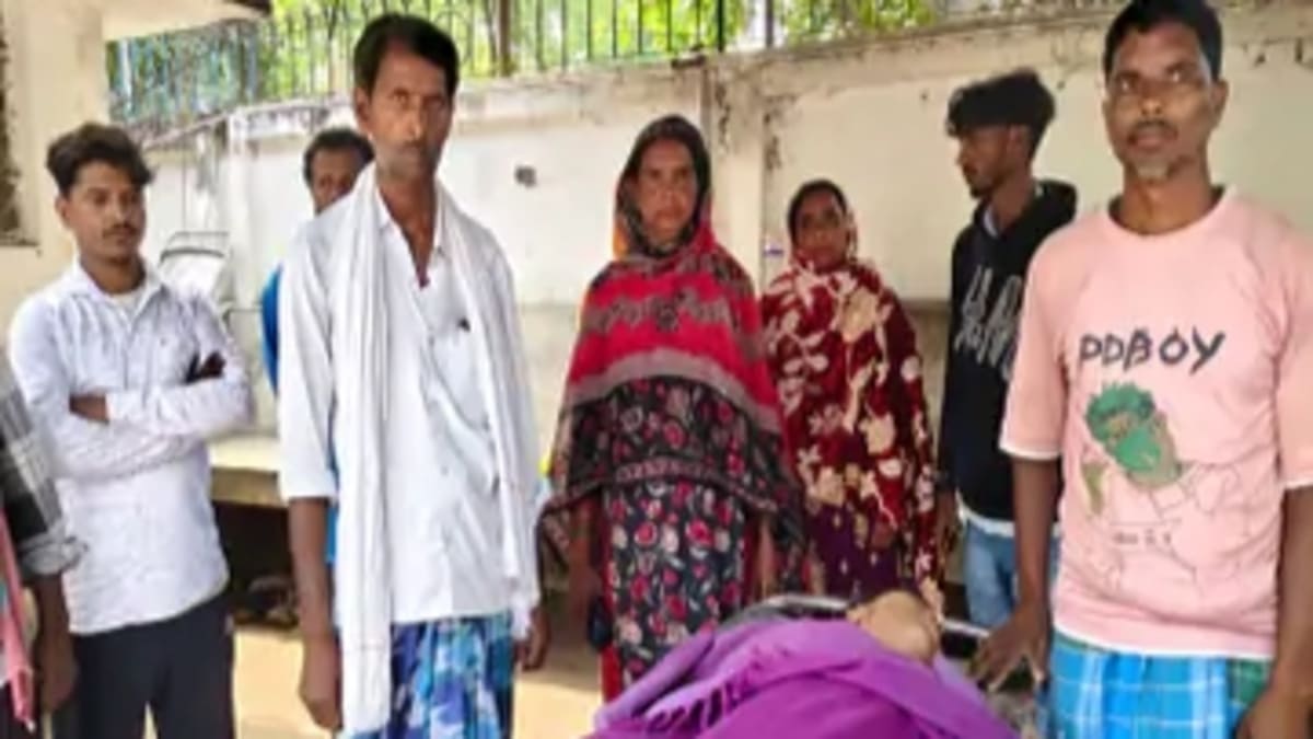 पंचायत में प्रेमी ने किया अपनाने से इनकार, सदमे में आई पत्नी ने दे दी जान