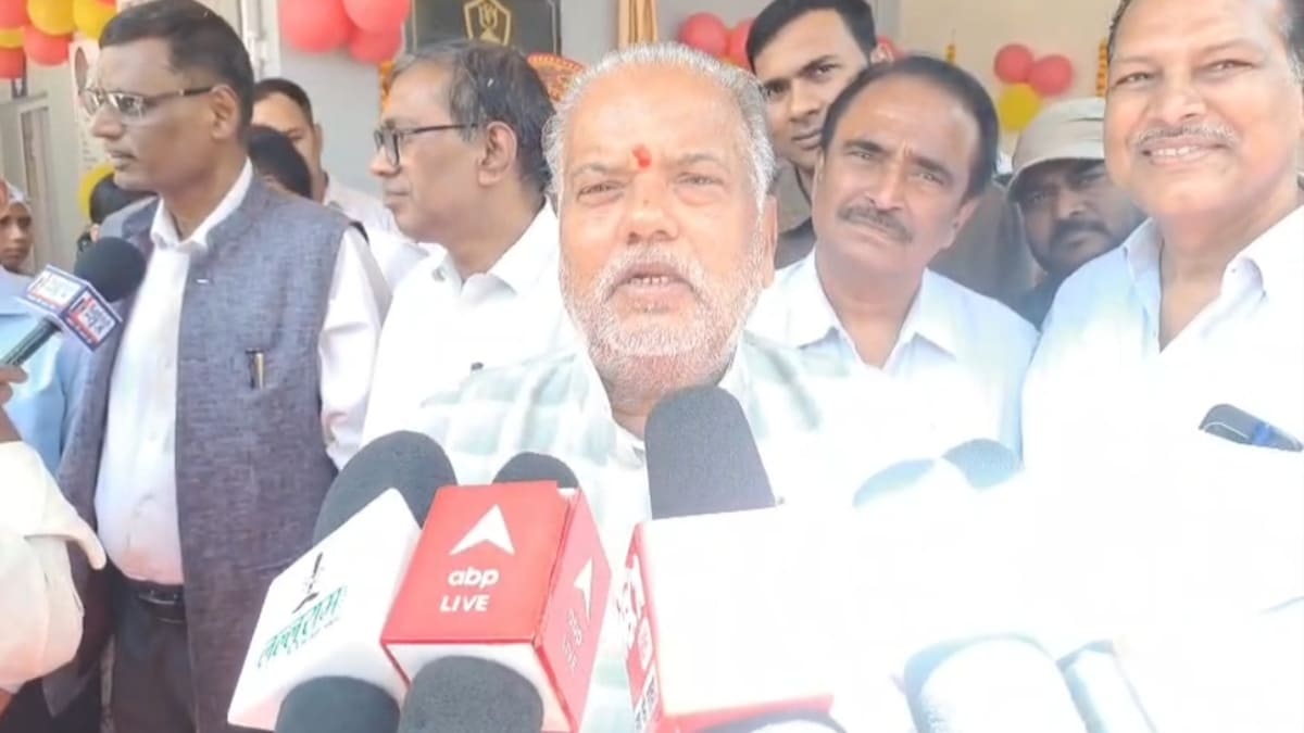 तेजस्वी यादव को लेकर श्रवण कुमार ने किया तीखा वार, CM इस्तीफे पर भी आया जवाब