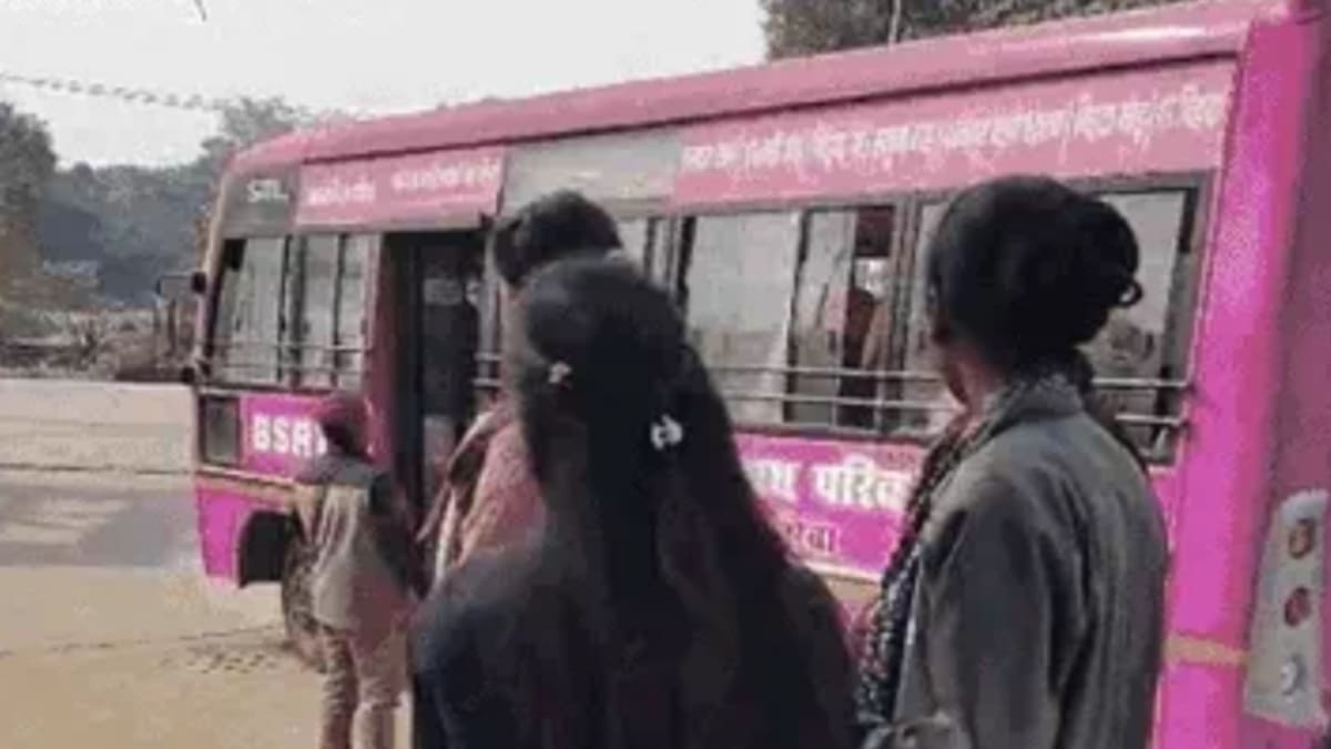 पटना में पिंक बस की महिला कर्मी बुनियादी सुविधाओं को तरसीं, पत्र लिख बयां किया दर्द