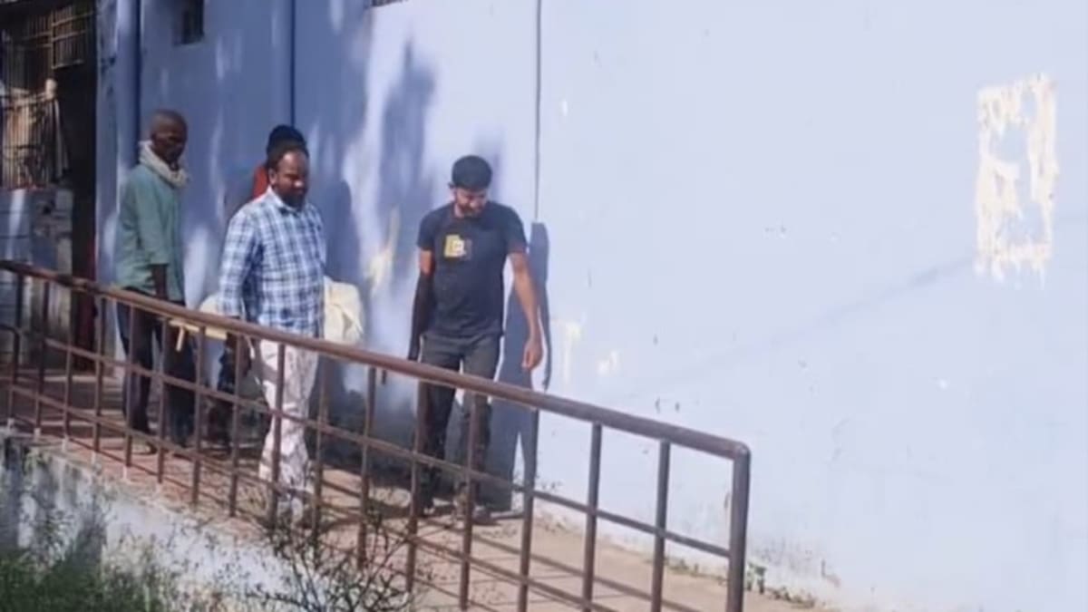 बेकाबू ट्रक ने बाइक सवार दो भाइयों को रौंदा, एक की मौत, दूसरा घायल