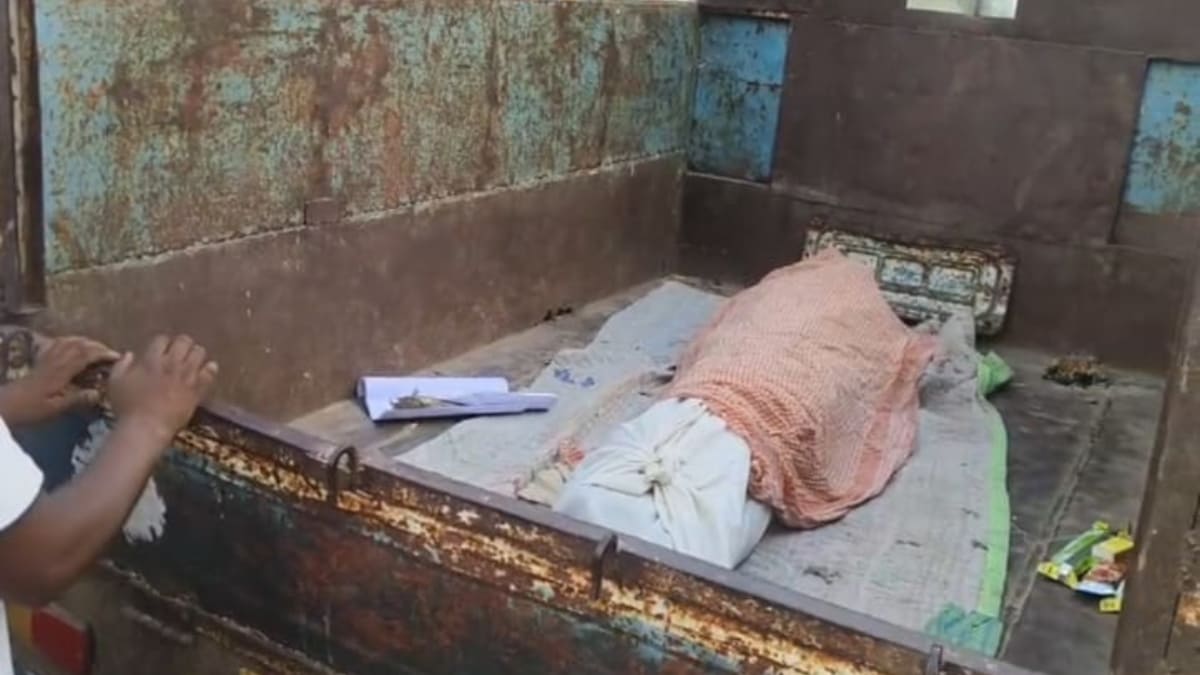 मदद करना पड़ा भारी, ऑटो से गिरे करकट ने ली 10वीं के छात्र की जान, गर्दन कटने से हुई मौत