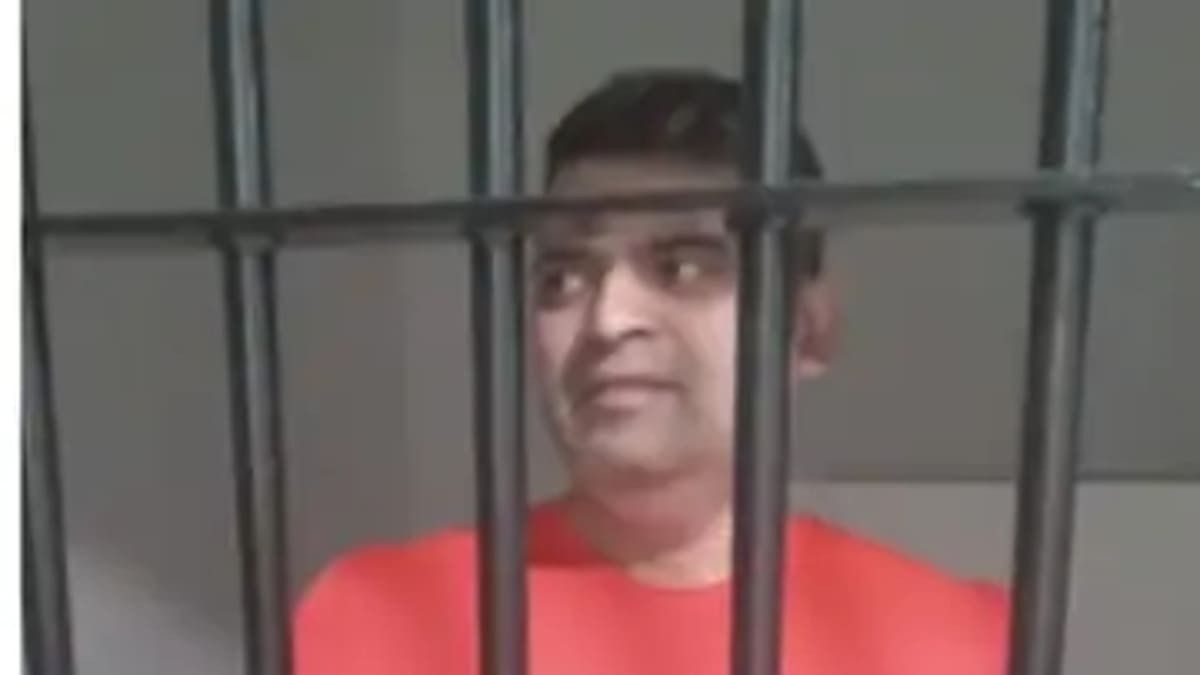 बाहुबली अनंत सिंह का ‘जानी दुश्मन’ भोला सिंह सूरत से गिरफ्तार, जानिए दोस्ती से अदावत और AK-47 कांड की पूरी कहानी