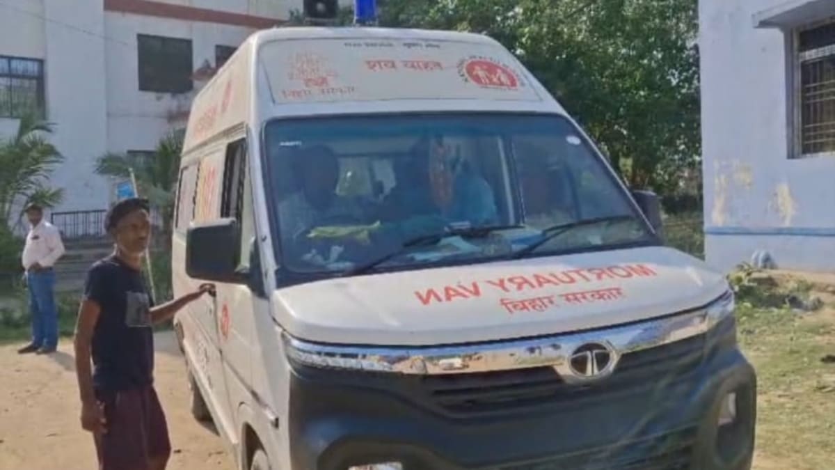 चलती ट्रेन से उतरने के चक्कर में महिला की मौत, परिवार में मचा कोहराम