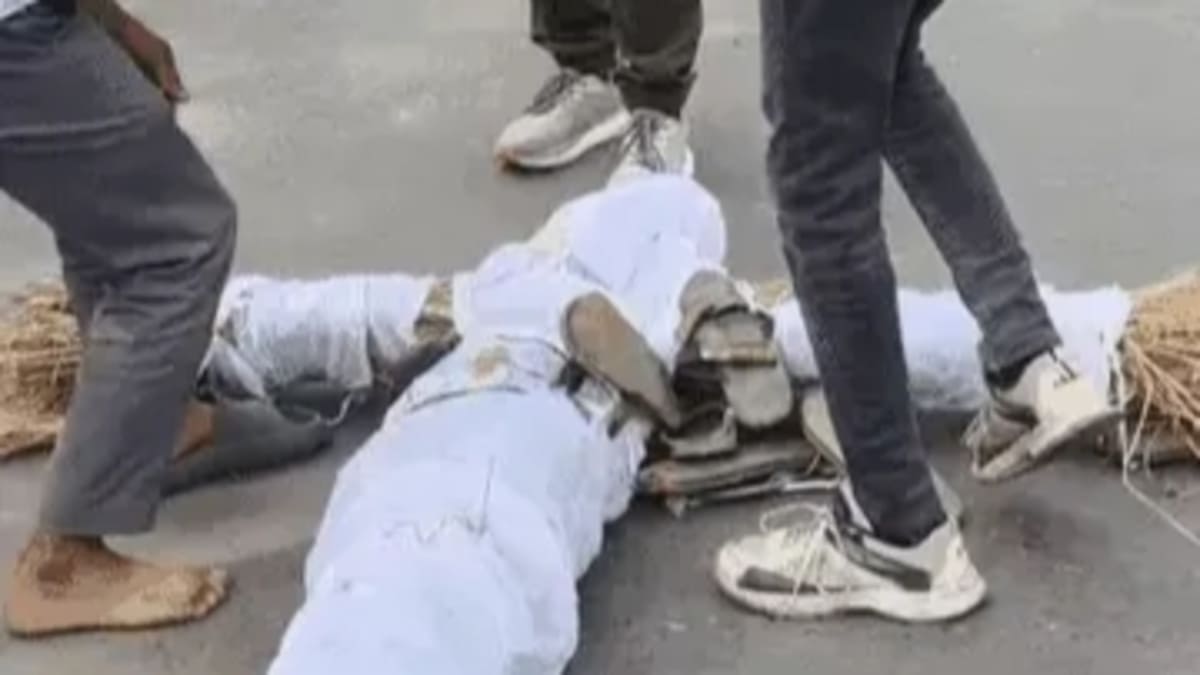 भागलपुर में गरजे बजरंग दल के कार्यकर्ता, बोले- लव जिहाद और अतिक्रमण पर लगाम नहीं लगी तो होगा उग्र प्रदर्शन