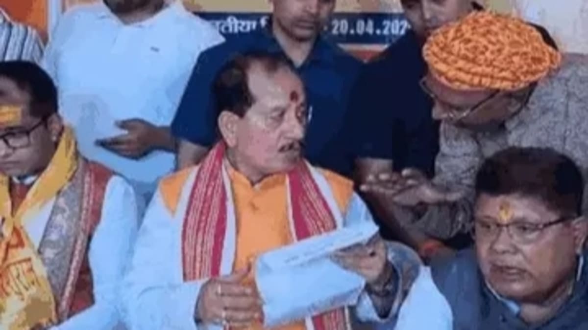 बीजेपी में फैसले थोपे नहीं जाते, कार्यकर्ता खुले दिल से करते हैं स्वीकार: विजय सिन्हा