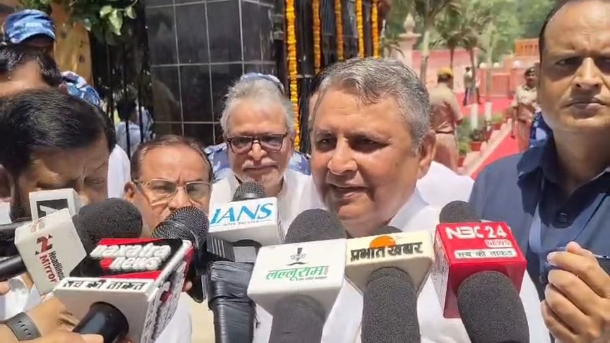 अपना राज याद है क्या?- तेजस्वी यादव के आरोपों पर भड़के उपमुख्यमंत्री विजय चौधरी, चुनावी राज्यों में भी जीत का किया दावा