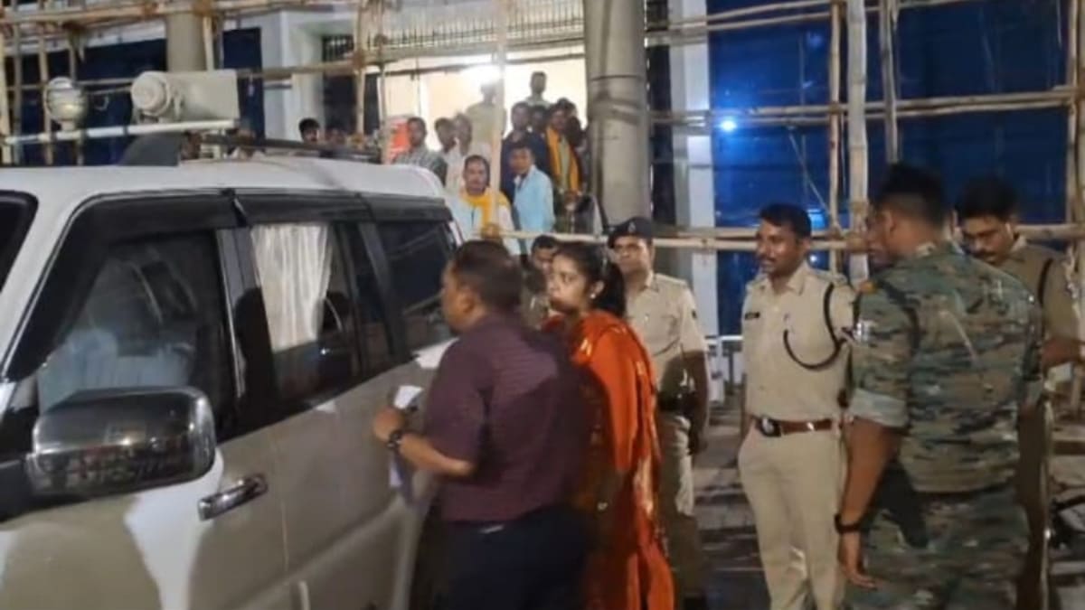 महिला अधिकारी के बच्चे की मौत पर प्रशासन में आक्रोश, सासाराम के चर्चित अस्पताल पर अचानक छापा!