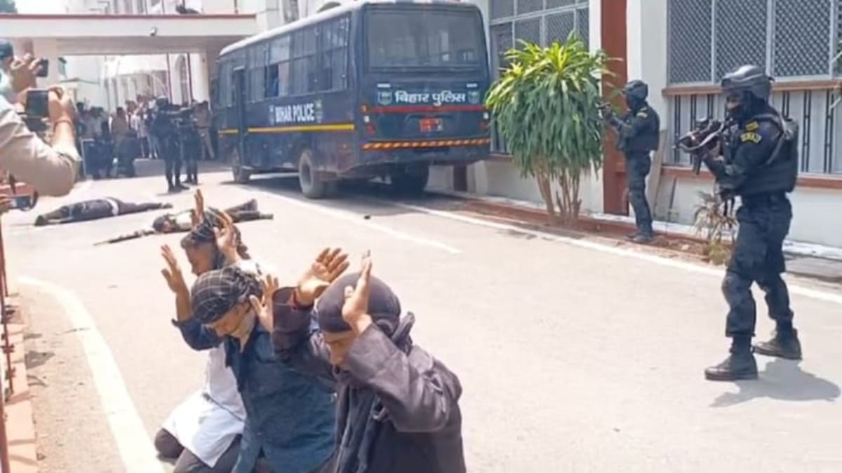 आतंकी हमले से दहला पटना हाई कोर्ट! एटीएस की मॉक ड्रिल में जांबाजों ने दिखाया दम