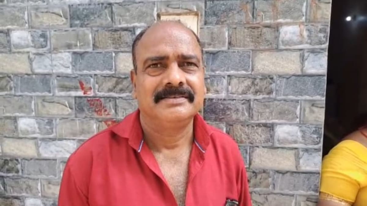 बिना नक्शे के बने भवनों पर चला ‘लाल मार्क’, बेघर होने की कगार पर दर्जनों परिवार