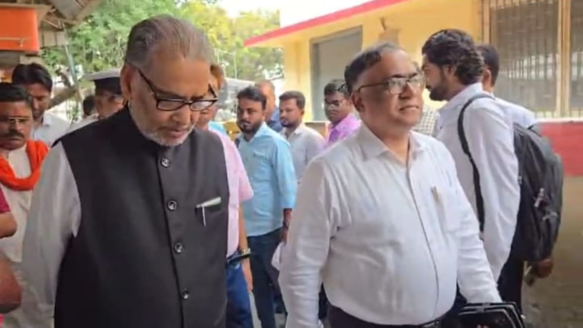 ​बापूधाम मोतिहारी के यात्रियों को मिलेंगी सुविधाएं, सांसद ने लिया फीडबैक, जल्द पूरा होगा रेलवे स्टेशन का पुनर्विकास