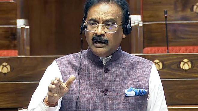 ईडी छापेमारी पर AAP का हमला: केजरीवाल बोले– भाजपा एजेंसियों का कर रही दुरुपयोग