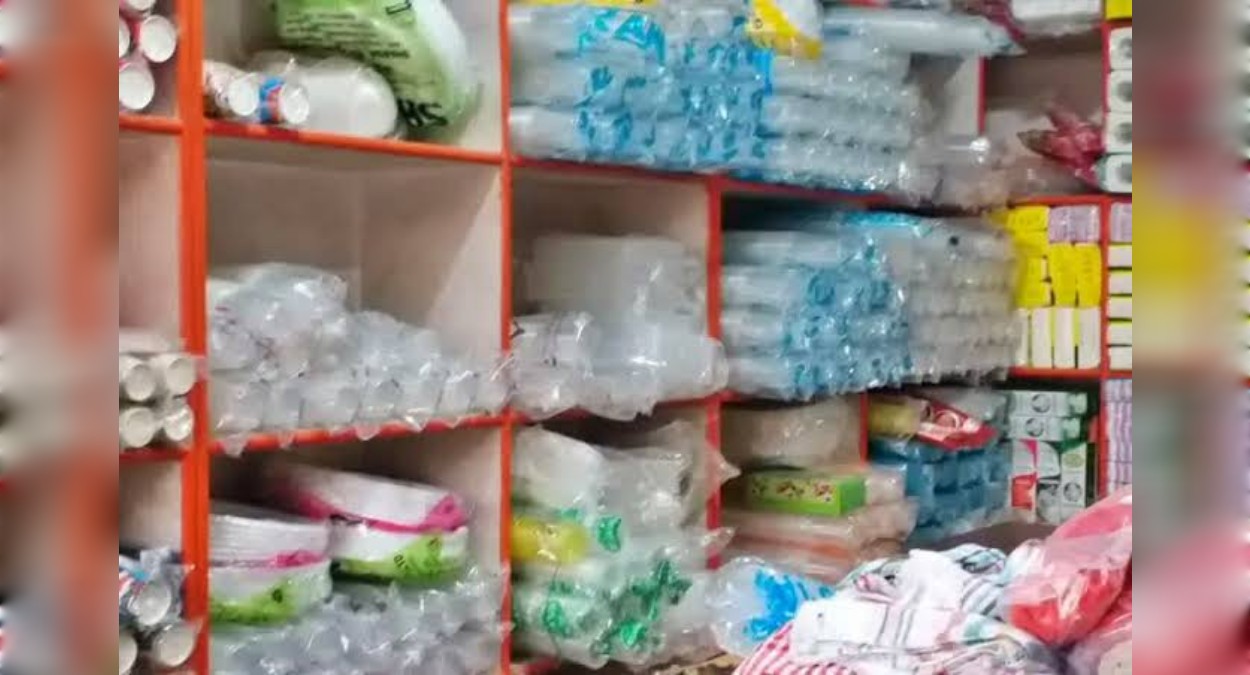 प्रशासन की बड़ी लापरवाही: गुरुग्राम में प्लास्टिक के खिलाफ अभियान बना महज मजाक