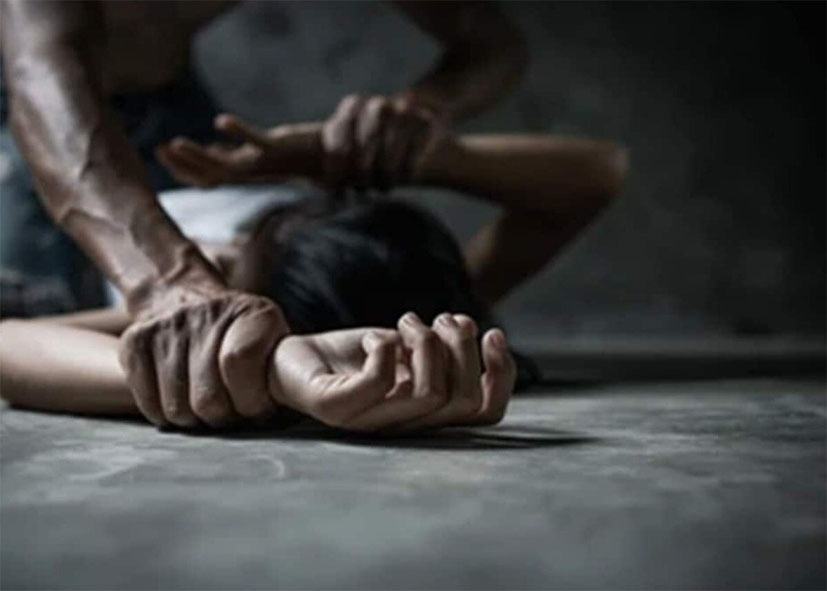 दिल्ली हुई शर्मसार: बुराड़ी में बेटे ने बुजुर्ग मां को बंधक बनाकर किया दुष्कर्म, आरोपी गिरफ्तार