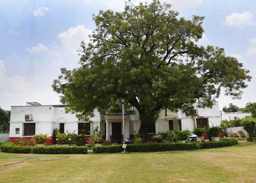 दिल्ली CM का आधिकारिक बंगला ढहाया जाएगा, ‘मनहूस’ मानकर रहने से कतराते रहे नेता, बनेगा मल्टी-स्टोरी ऑफिस कॉम्प्लेक्स, PWD को सौंपा जाएगा