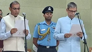 हरियाणा राज्य सूचना आयोग में अजय कुमार सूरा बने नए सूचना आयुक्त, राज्यपाल ने दिलाई शपथ