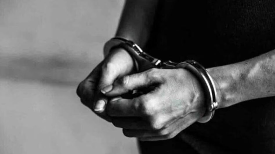 बेंगलुरु में मानव तस्करी गिरोह का भंडाफोड़: 4 बांग्लादेशी दोषी करार, अवैध तरीके से पहचान पत्र बनवाकर कर रहे थे धंधा ; NIA कोर्ट ने सुनाई सजा