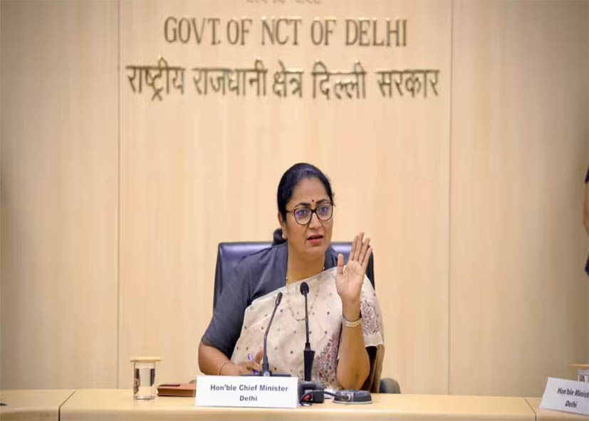 सीएम रेखा गुप्ता का बड़ा फैसला: दिल्ली में ‘लॉटरी सिस्टम’ से हुई GST अधिकारियों की पोस्टिंग