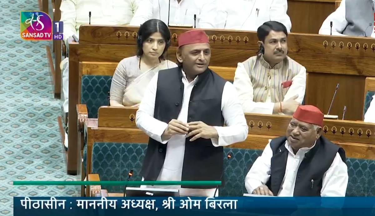 बीजेपी ‘नारी’ को ‘नारा’ बनाने की कोशिश कर रही है… महिला आरक्षण को परिसीमन ने जोड़ने पर मोदी सरकार पर बरसे अखिलेश यादव