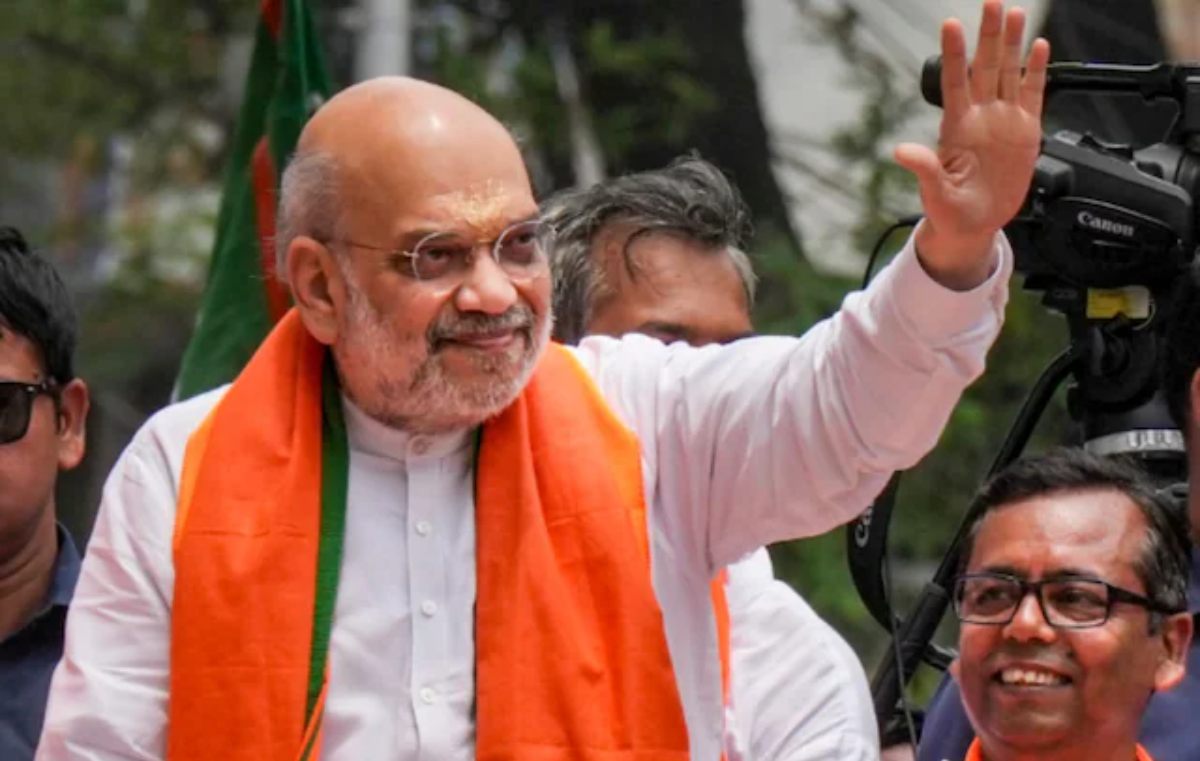 ‘सोनार बांग्ला’ के लिए रिकॉर्ड मतदान करें…,’ अमित शाह ने बंगाल के वोटरों से की अपील, महुआ मोइत्रा बोलीं-ऐसा लग रहा है मिलिट्री शासन हो