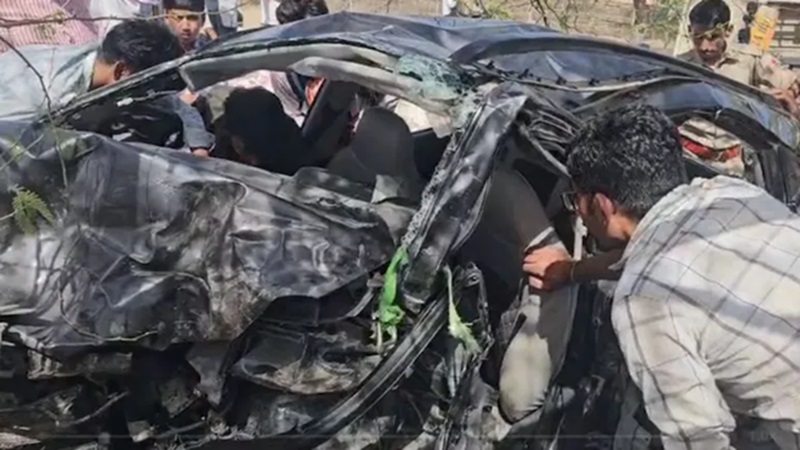 Barmer Road Accident: बाड़मेर में नेशनल हाईवे 68 पर भीषण टक्कर, कार और पिकअप की भिड़ंत में 4 की मौत