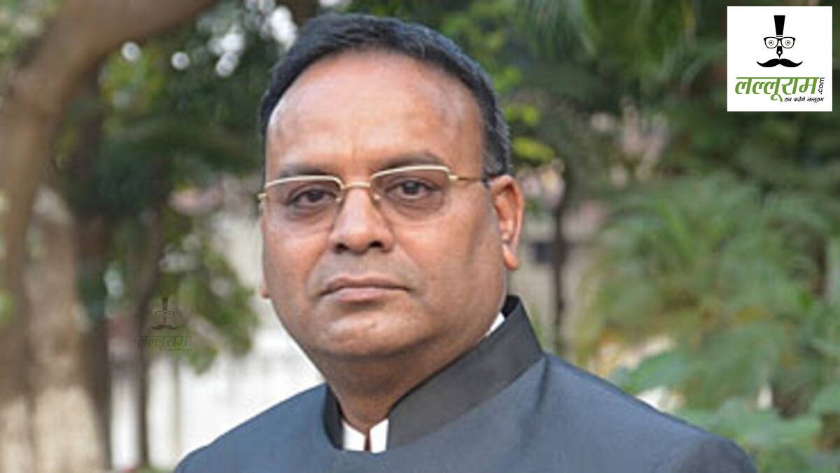 खड़गे के बयान पर सियासत, विधायक अजय चंद्राकर ने कसा तंज, कहा- संन्यास लेकर जपे माला