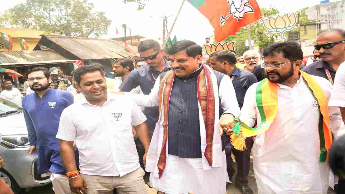 ‘बंगाल अब जंगलराज से मुक्ति चाहती है…’, सीएम डॉ. मोहन ने कोलकाता में किया प्रचार, कहा- भाजपा की बनेगी प्रचंड सरकार