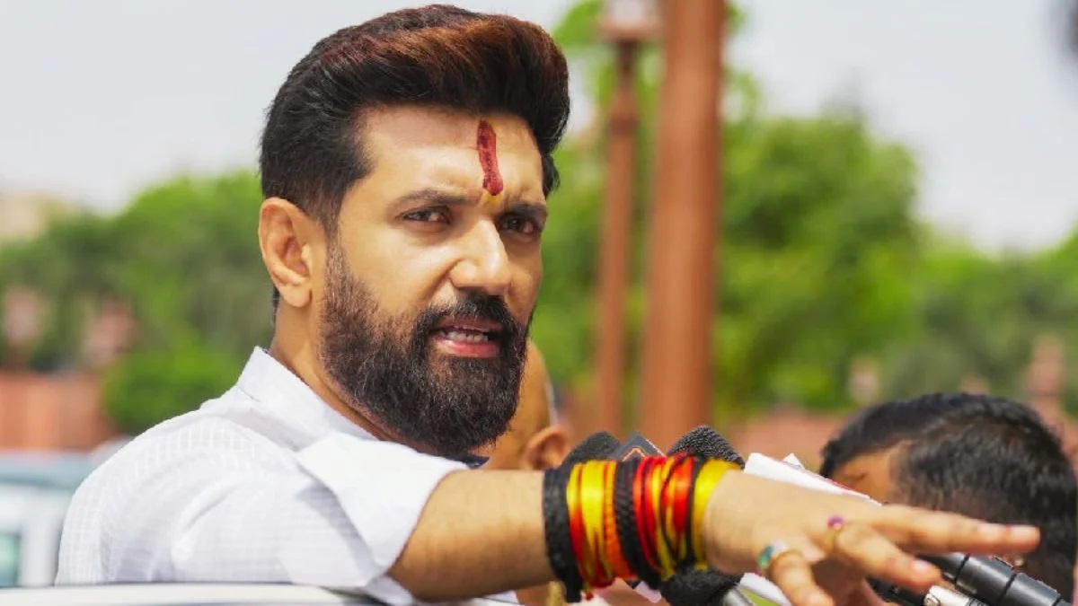 PM मोदी को धोखा देंगे चिराग पासवान! पार्टी ने यूपी में सभी 403 सीटों पर किया चुनाव लड़ने का ऐलान