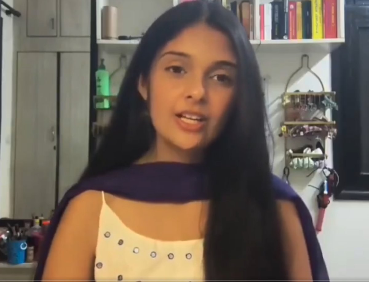 Delhi University में नारी शक्ति इवेंट के दौरान बवाल; स्लीवलेस कपड़े पहनने पर मंच पर आने से रोका, सम्मान भी नहीं दिया