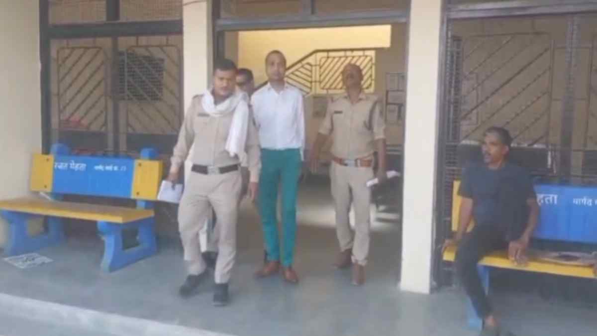 महाकाल मंदिर में फर्जी IAS की कोशिश नाकाम: सिविल एविएशन में संयुक्त सचिव बताकर की सर्किट हाउस बुकिंग, भस्म आरती से पहले खुली पोल