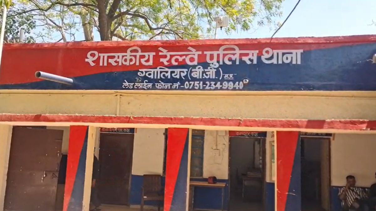 बड़ी खबरः 6 शासकीय रेलवे पुलिसकर्मी निलंबित, जानिए क्या है मामला