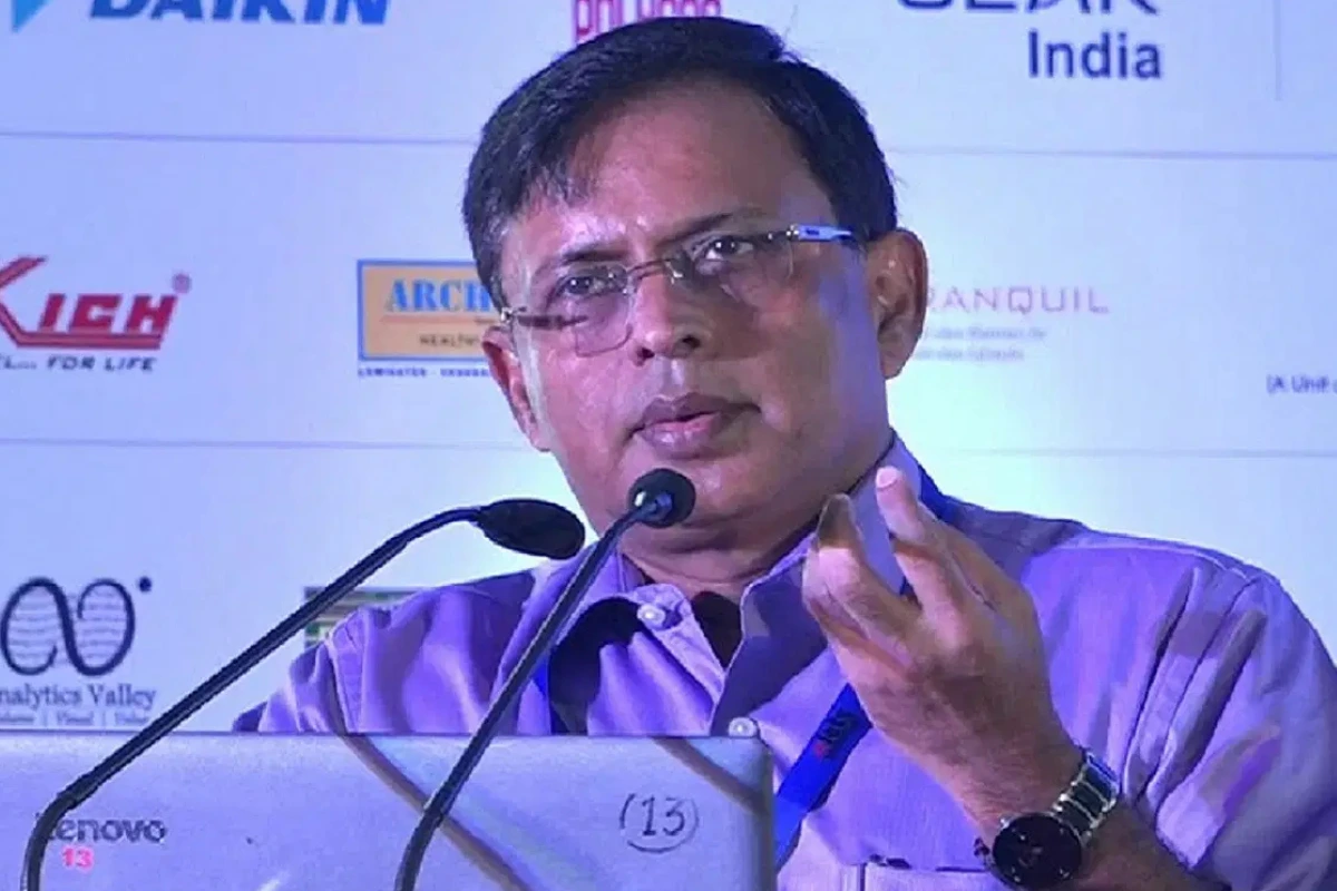 रेरा चेयरमैन संजय शुक्ला के खिलाफ PMO से जांच के आदेश