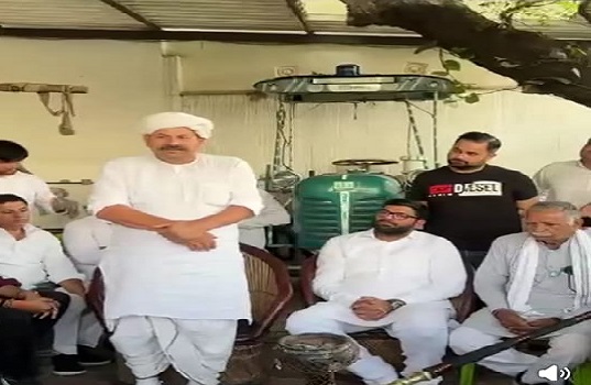 हिसार में सियासी संग्राम: GJU विवाद बना छात्र हित महापंचायत, नरेश टिकैत की एंट्री से बढ़ी गर्मी!