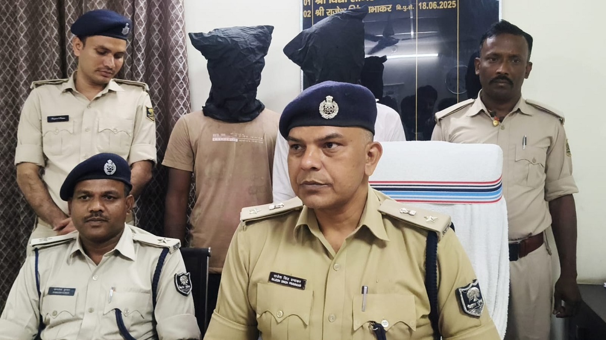 मुजफ्फरपुर मर्डर केस: प्रेमी ने दोस्त के साथ मिलकर प्रेमिका को उतारा था मौत के घाट, दो गिरफ्तार