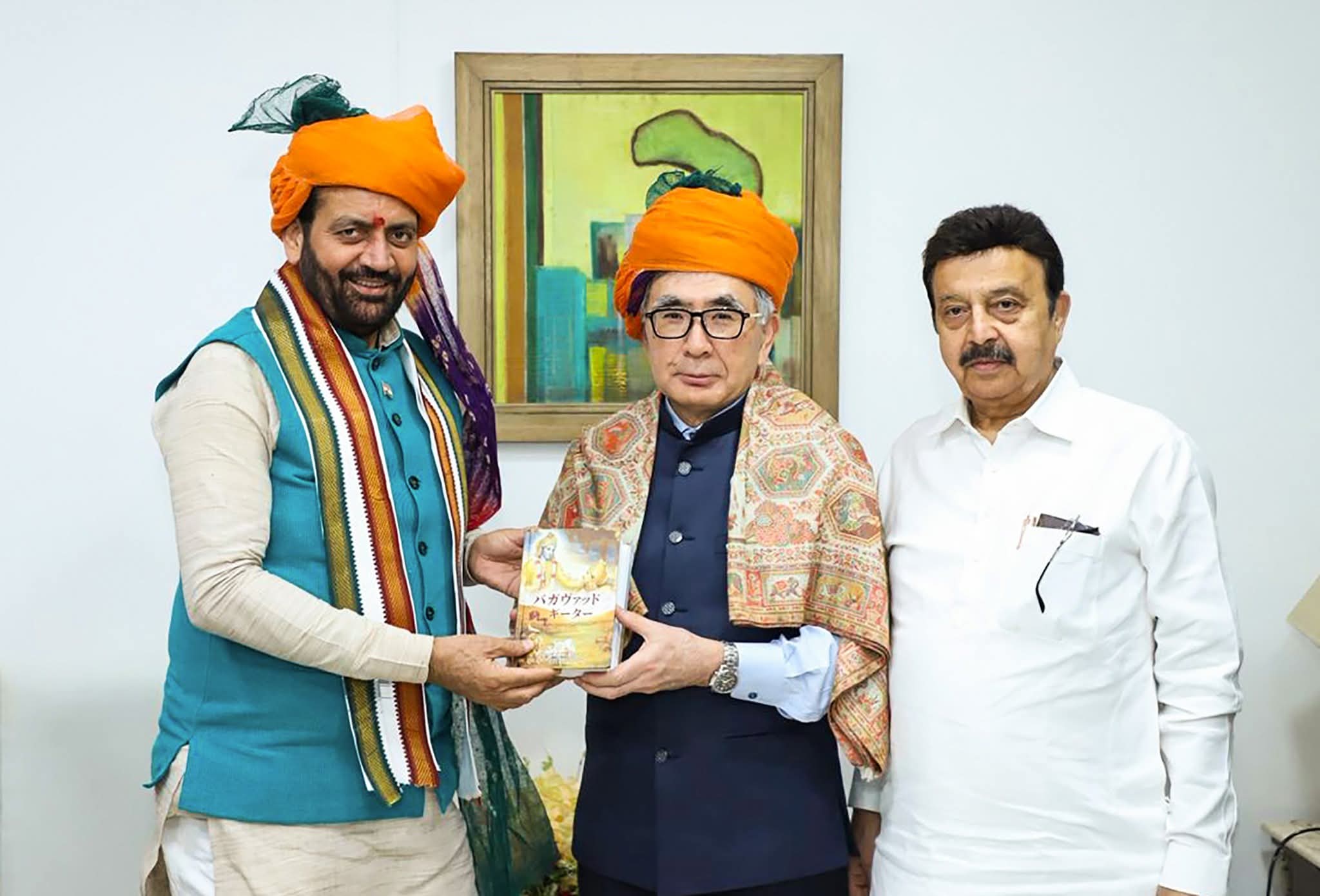 हरियाणा में सुजुकी लगाएगी निवेश की झड़ी: CM नायब सैनी से मिले CEO तोशीहिरो, खरखौदा में बनेंगे हाइब्रिड वाहन