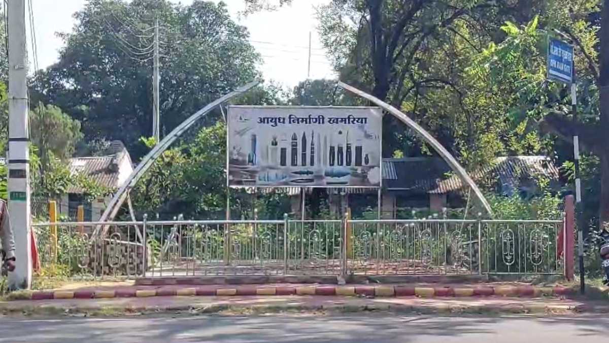 आर्मी वर्कशॉप में इंटेलिजेंस की रेड का मामलाः आउटसोर्स कर्मचारियों की सैलरी में 50% कमीशन का खेल, हेडक्वार्टर ने सैन्य अफसरों को किया तलब