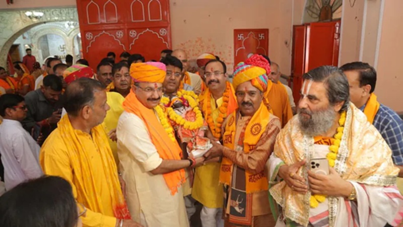 Rajasthan News: जयपुर से ऑस्ट्रेलिया तक गूंजेगा जय परशुराम, सात समंदर पार होगी प्राण प्रतिष्ठा, मूर्ति रवाना