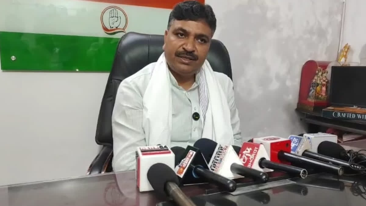 Rajasthan Political News: CM दिल्ली दरबार में हाजिरी लगाने में बिजी, यहां बदमाशों के हौसले बुलंद- टीकाराम जूली