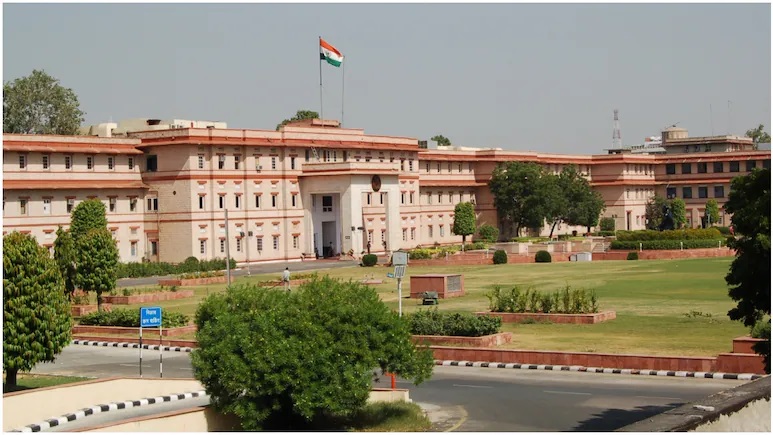 Jaipur Secretariat: जयपुर सचिवालय में हड़कंप! ARD की सरप्राइज रेड, 61 में से 36 कर्मचारी मिले नदारद, अब गिरेगी गाज