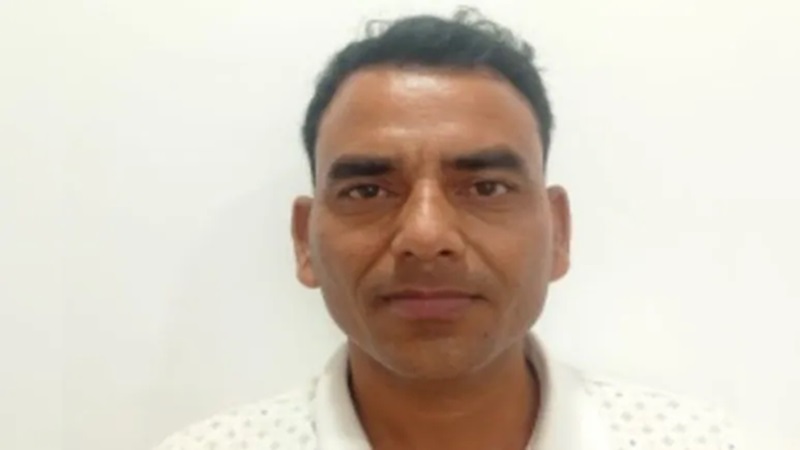 Rajasthan Paper Leak: SI भर्ती परीक्षा से पहले 25 हजार का इनामी राकेश रेवाड़ गिरफ्तार, बीवी भी जेल में; ऐसे चलाता था नकल का ब्लूटूथ गैंग