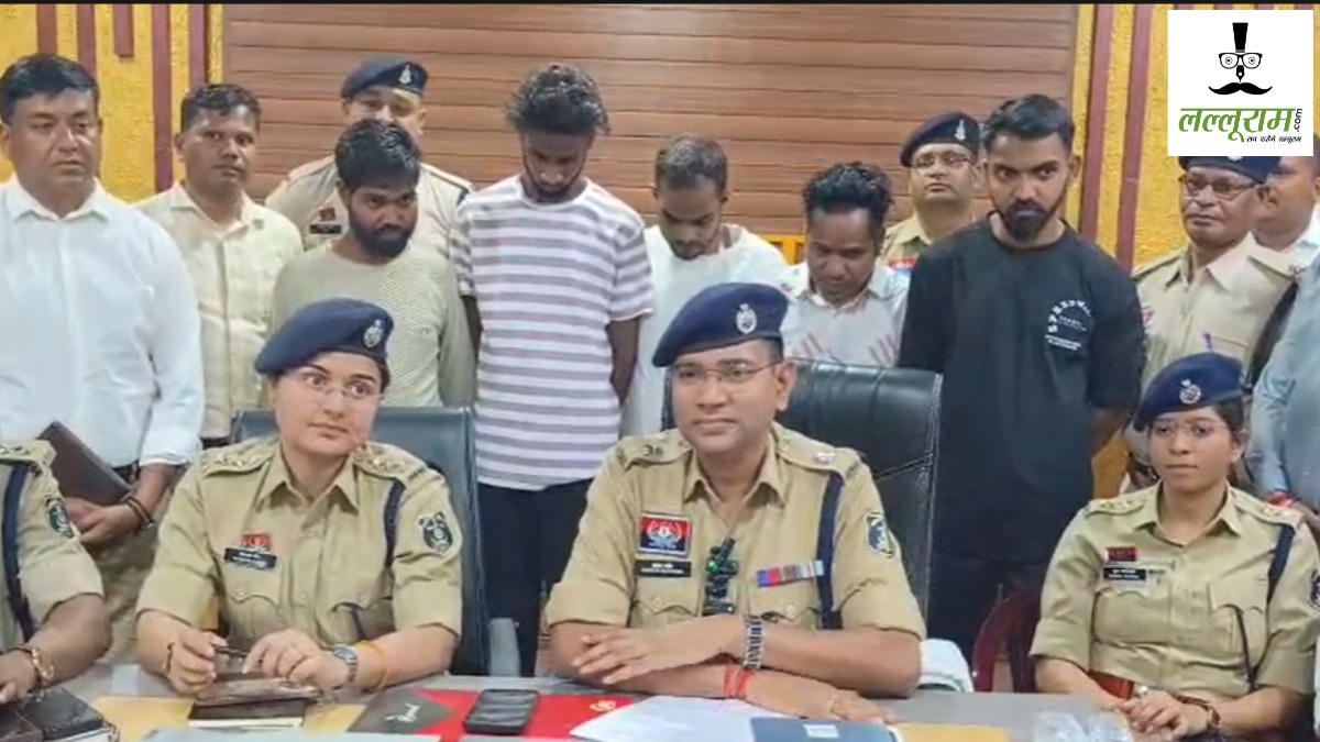 छत्तीसगढ़ में महादेव के बाद सांई सट्टा ऐप : IPL मैचों में लगवा रहे थे लाखों का दाव, फार्महाउस में पुलिस ने मारी रेड, 5 गिरफ्तार