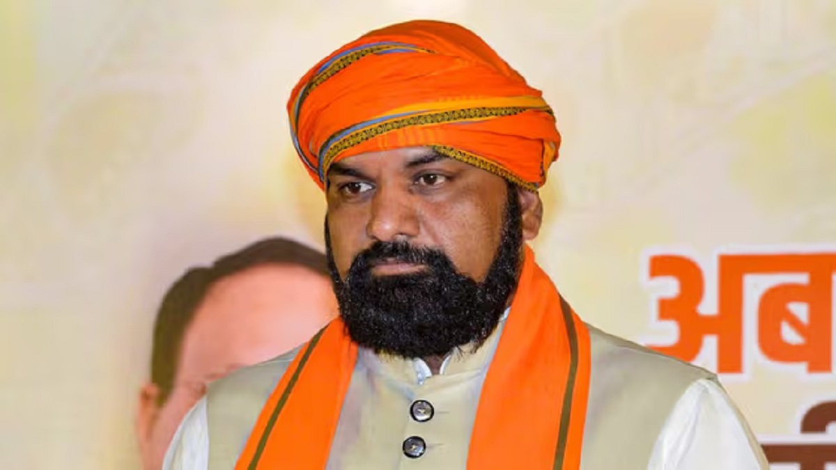 CM की रेस में सबसे आगे होने के बावजूद सम्राट चौधरी को लग सकता है बड़ा झटका! पूर्व सांसद ने बीजेपी पर लगाया गंभीर आरोप