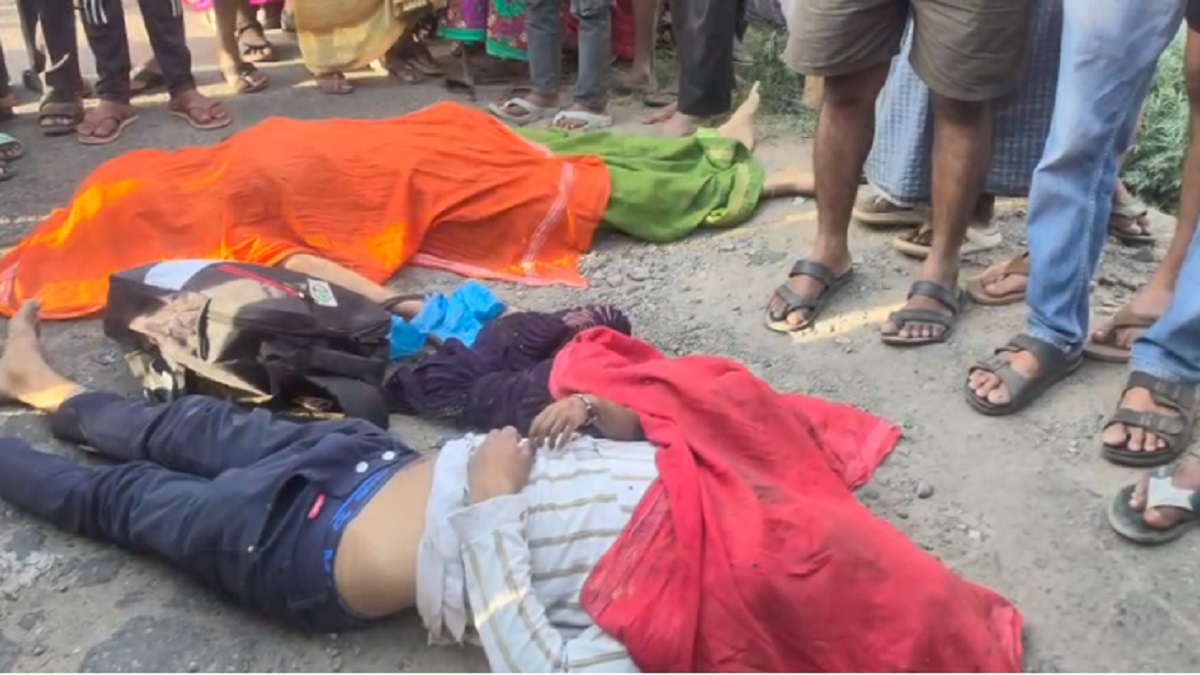 बिहार में सुबह-सुबह भीषण हादसा, तेरहवीं में शामिल होने जा रहे तीन लोगों की दर्दनाक मौत