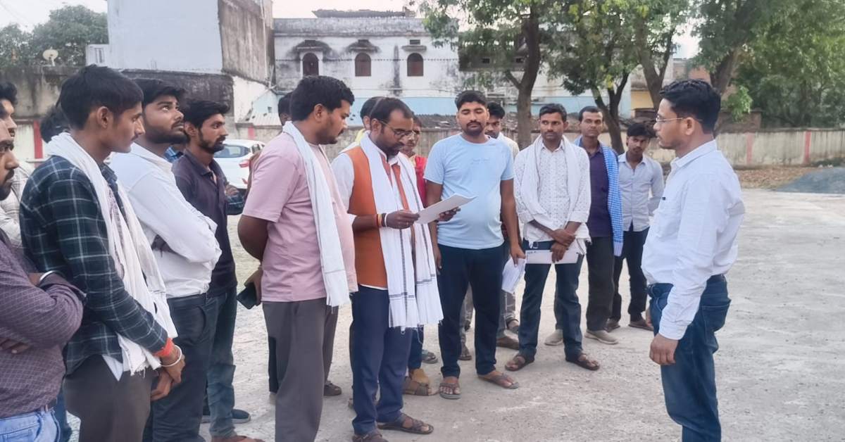 सिंगरौली में मौत का खेल ? ब्लास्टिंग से पहाड़ियों से टूटकर गिर रहे पत्थर, कई मकान क्षतिग्रस्त; ग्रामीणों की दो टूक चेतावनी