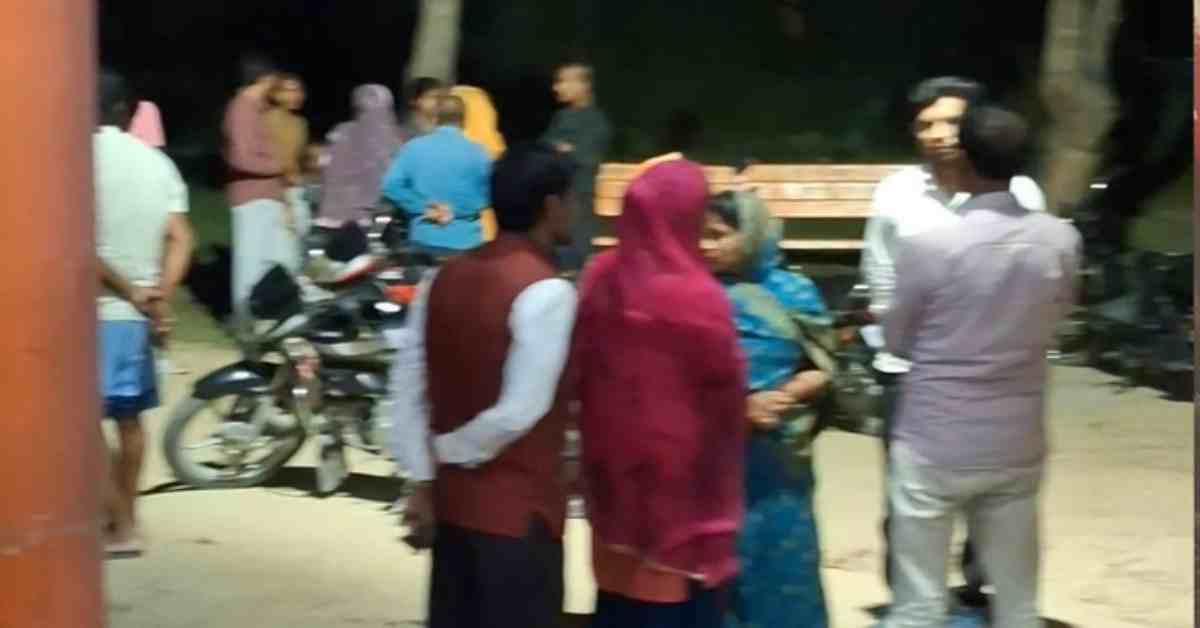 रफ्तार ने लगाया जिंदगी पर ब्रेक! ट्रैक्टर ट्रॉली की चपेट में आने से फेरी व्यवसायी की मौत, परिजनों में मचा कोहराम