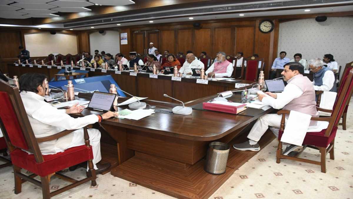 डॉ मोहन कैबिनेट के फैसलेः मीडवासा सिंचाई परियोजना को मिली हरी झंडी, प्रदेश में सिंचाई का रकबा बढ़ रहा