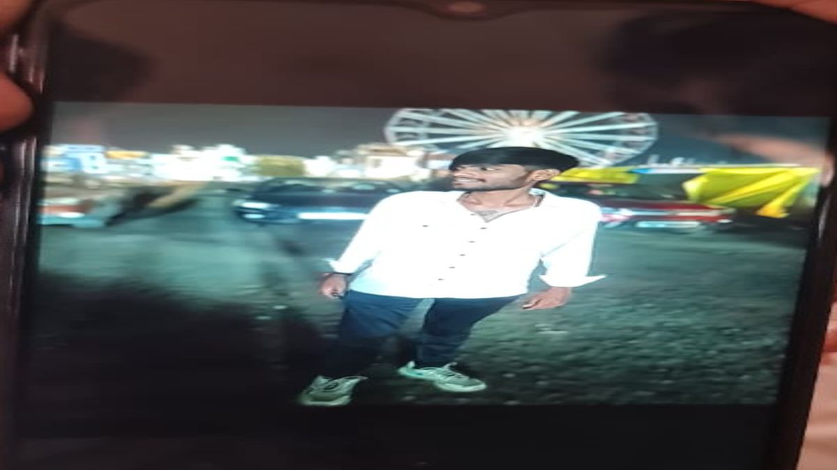 जेल से छूटे दोस्त की पार्टी में खूनी खेल; गाना बदलने के विवाद में युवक की चाकुओं से गोदकर हत्या, बीच बचाव करना पड़ा भारी