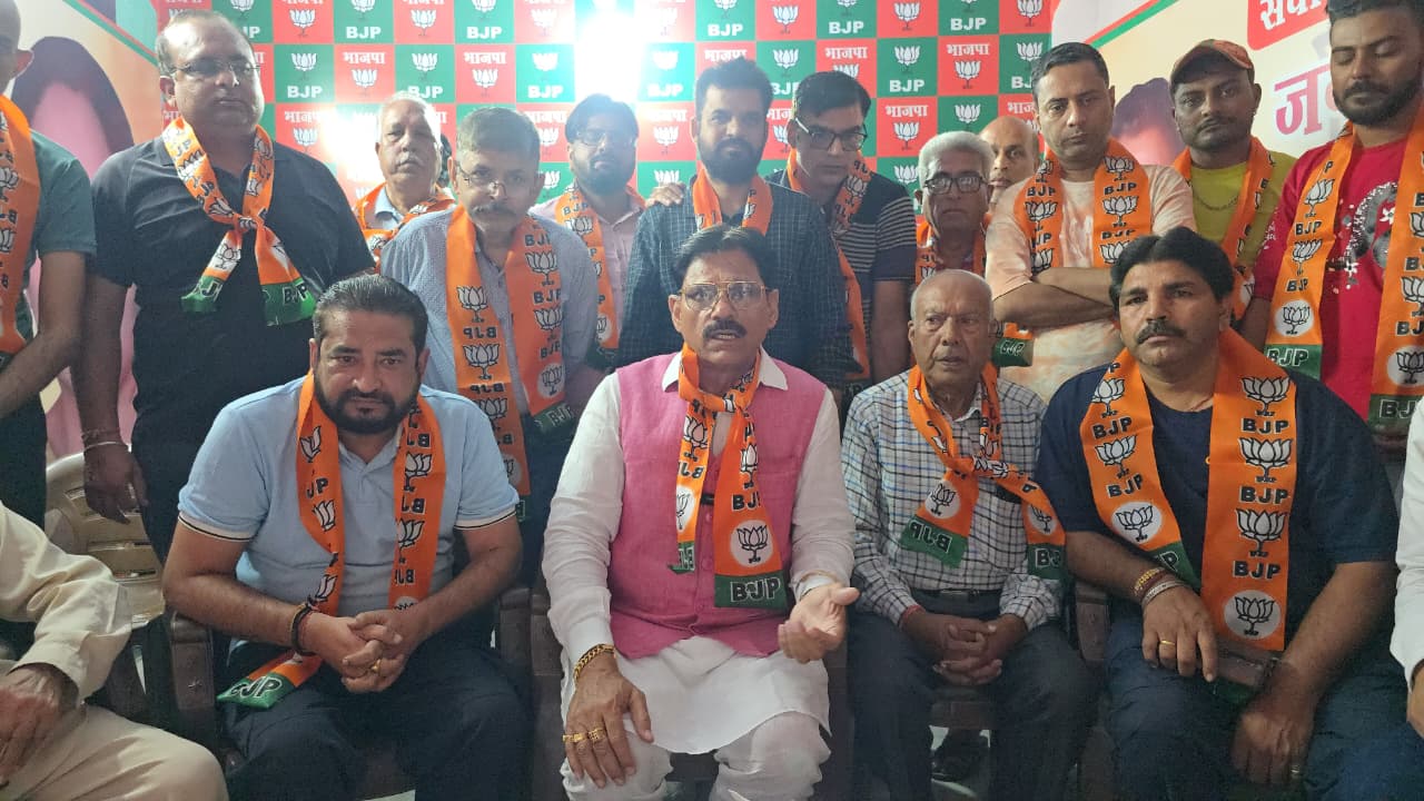 अंबाला नगर निगम चुनाव: वार्ड-8 में तेज हुई सियासी हलचल, मीना ढींगरा की टीम ने संभाली कमान