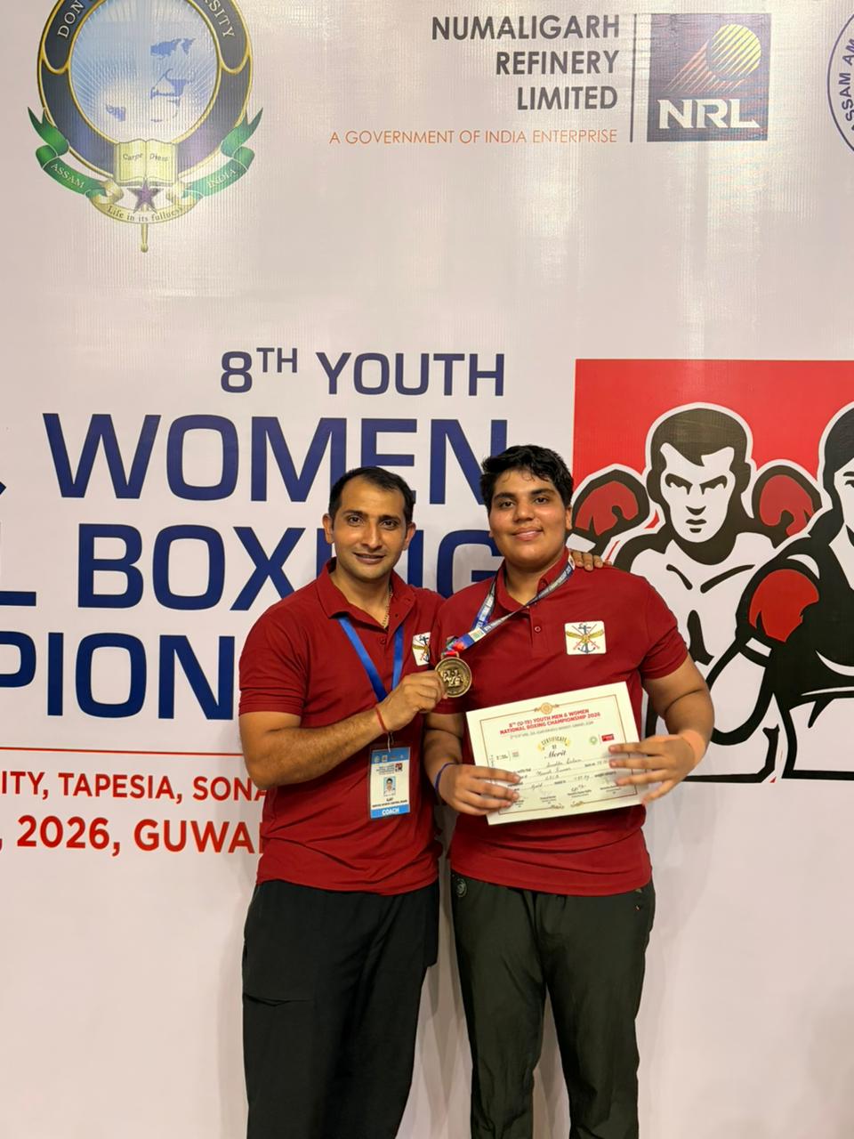 गुवाहाटी में गूंजी बामला की बेटी के मुक्कों की गूंज, अनुष्का दुहन ने जीता स्वर्ण